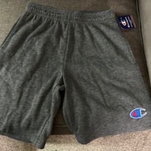Champion mens shorts nwt size M
